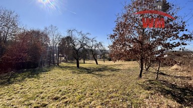 Prodej stavebního pozemku v Dalovicích