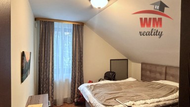Dům na podnikání, bydlení či pronájem apartmánů Svatošské skály
