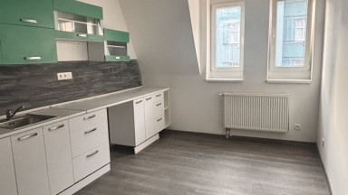 Prodej činžovního domu v Karlových Varech