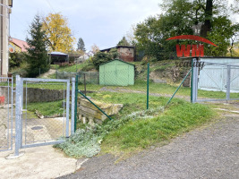 Pronájem pěkné garsonky v Doubí