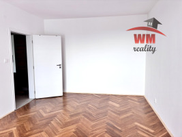 Pronájem bytu 1+1 s balkonem v Sokolově